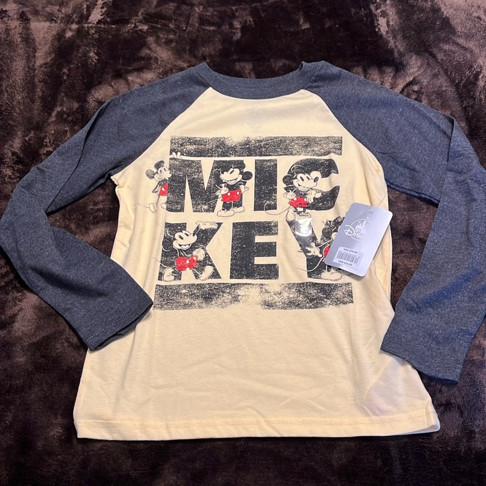 NWT M 7/8 Disney Mickey shirt